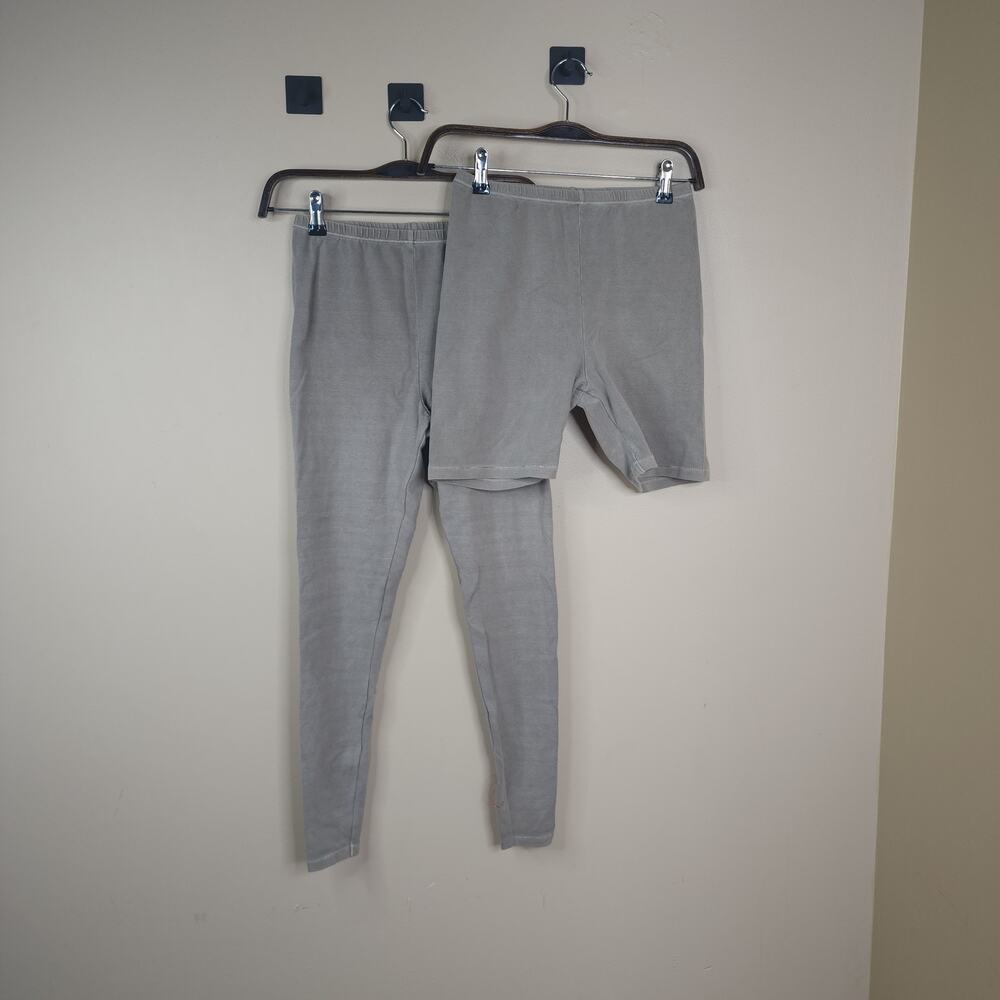 Skims SAMPLES Bundle of Outdoor Leggings and Shorts in Desert Small